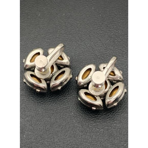 Vintage Beautiful Silver Tone & Clear Rhinestone Elegant Screw Back Earrings - Picture 4 of 5